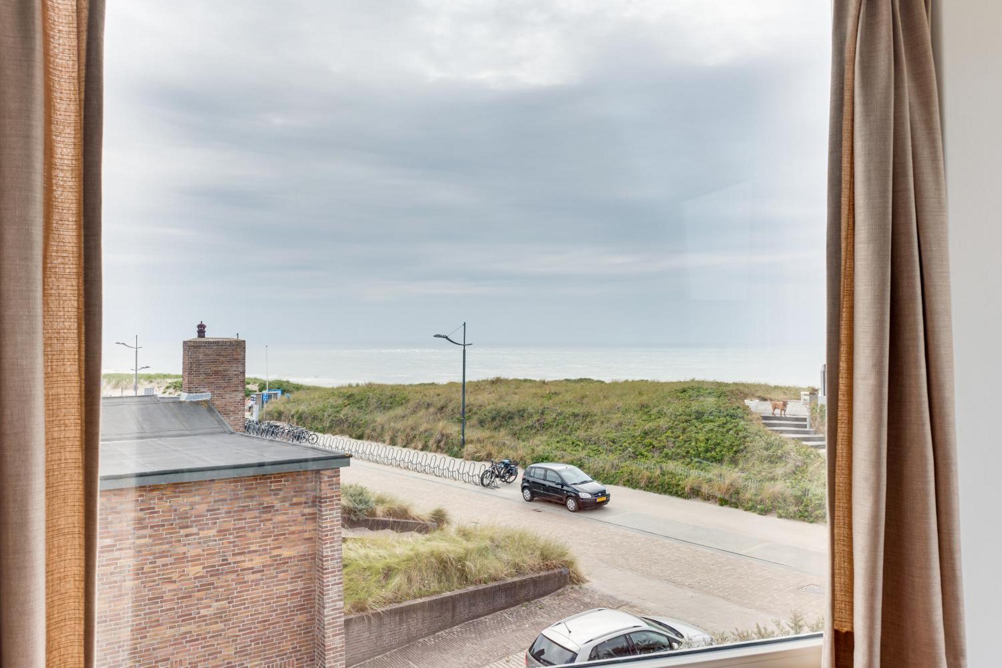 Vernieuwd Zeezicht Villa Zee Luxe Bergen aan Zee Exterior photo